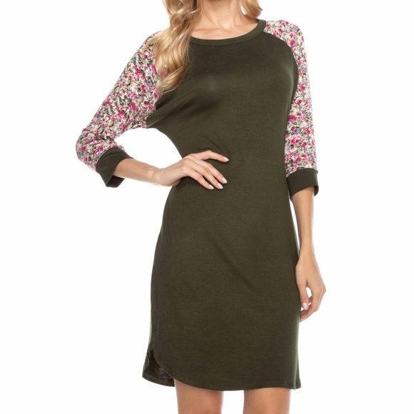 Stop & Smell the Flowers Dress - Picture 1 of 2