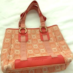 Salvatore Ferragamo vintage shoulder bag