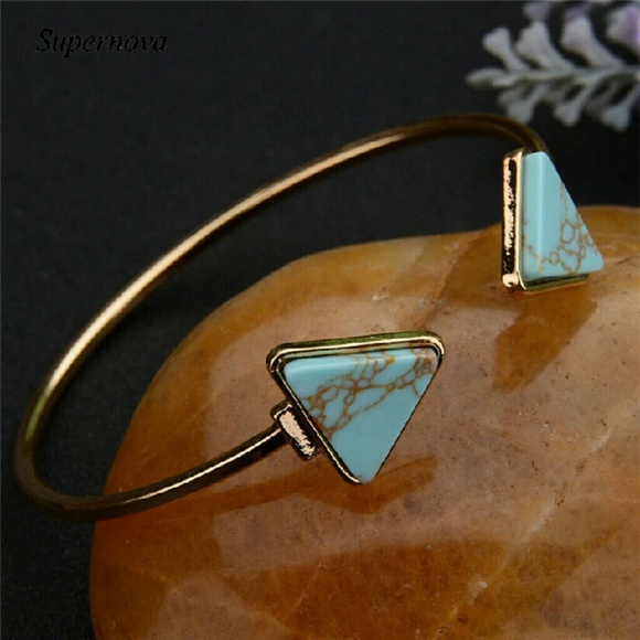 18k gold plated marble/ turquoise bangle✨ - Picture 3 of 3