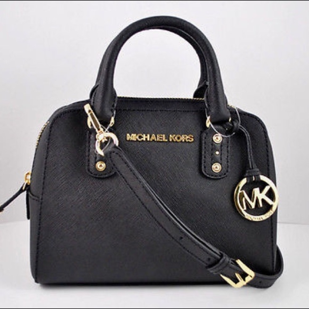 Michael Kors cross body bag "authentic"