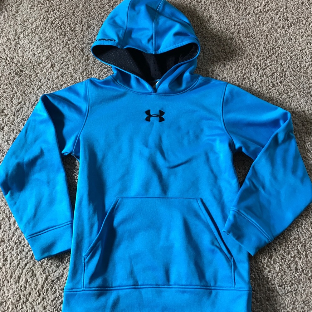 Boys UA sweatshirt