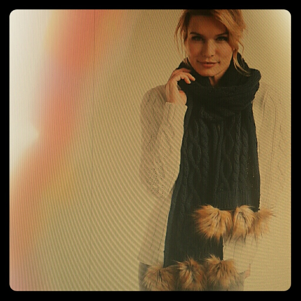 Navy knit scarf with faux fox poms