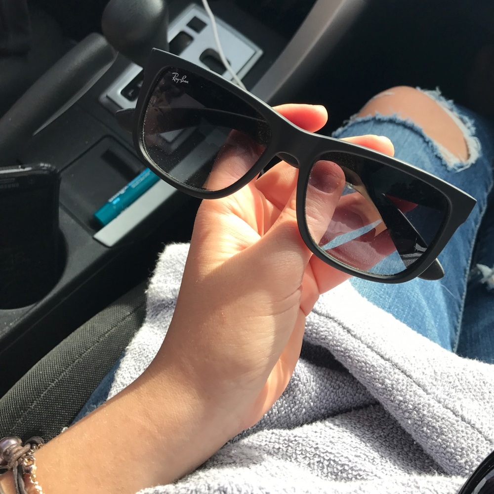 Raybans - Picture 3 of 3