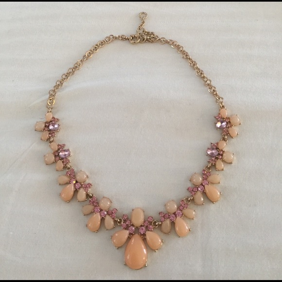 Francesca's necklace - Picture 1 of 2