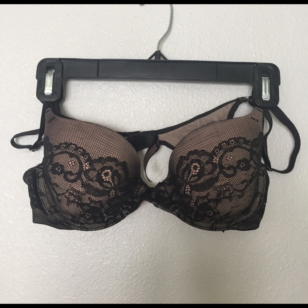Black Victoria's Secret Bra