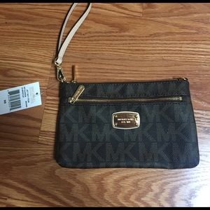 Michael Kors wristlet