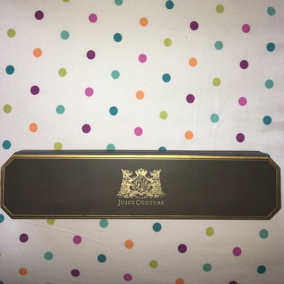 Brand new Juicy Couture heart emblem bracelet! - Picture 3 of 3