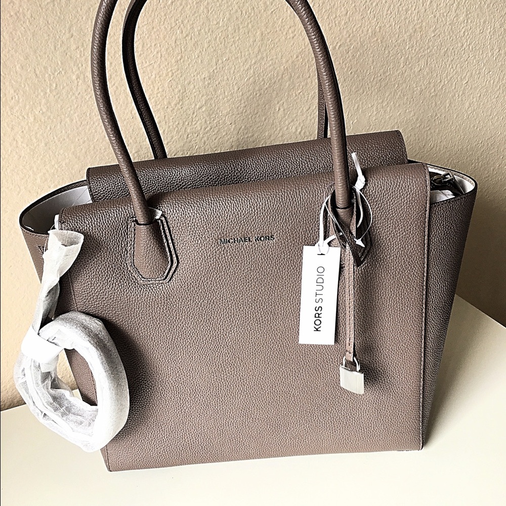 NWT!! New Collection from Michael Kors Studio!! - Picture 1 of 4