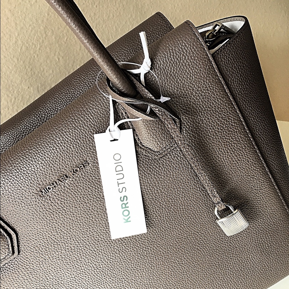 NWT!! New Collection from Michael Kors Studio!! - Picture 2 of 4