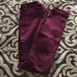 Slimming skinny leg jeans