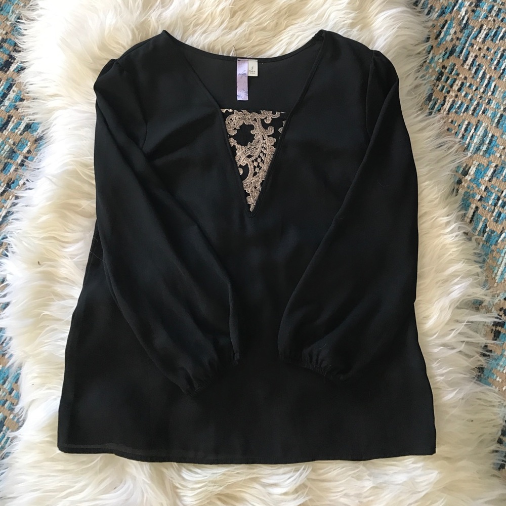 Francesca's Small black blouse w/ gold lace detail