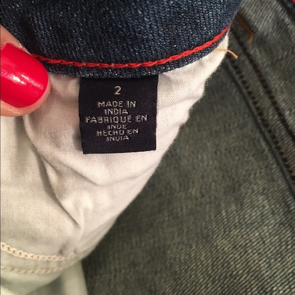 Tommy Hilfiger Jean Shorts - Picture 3 of 4