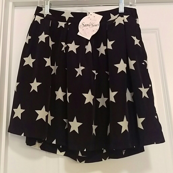 Sans Souci Dresses & Skirts - Sans Souci skirt (L) nwt