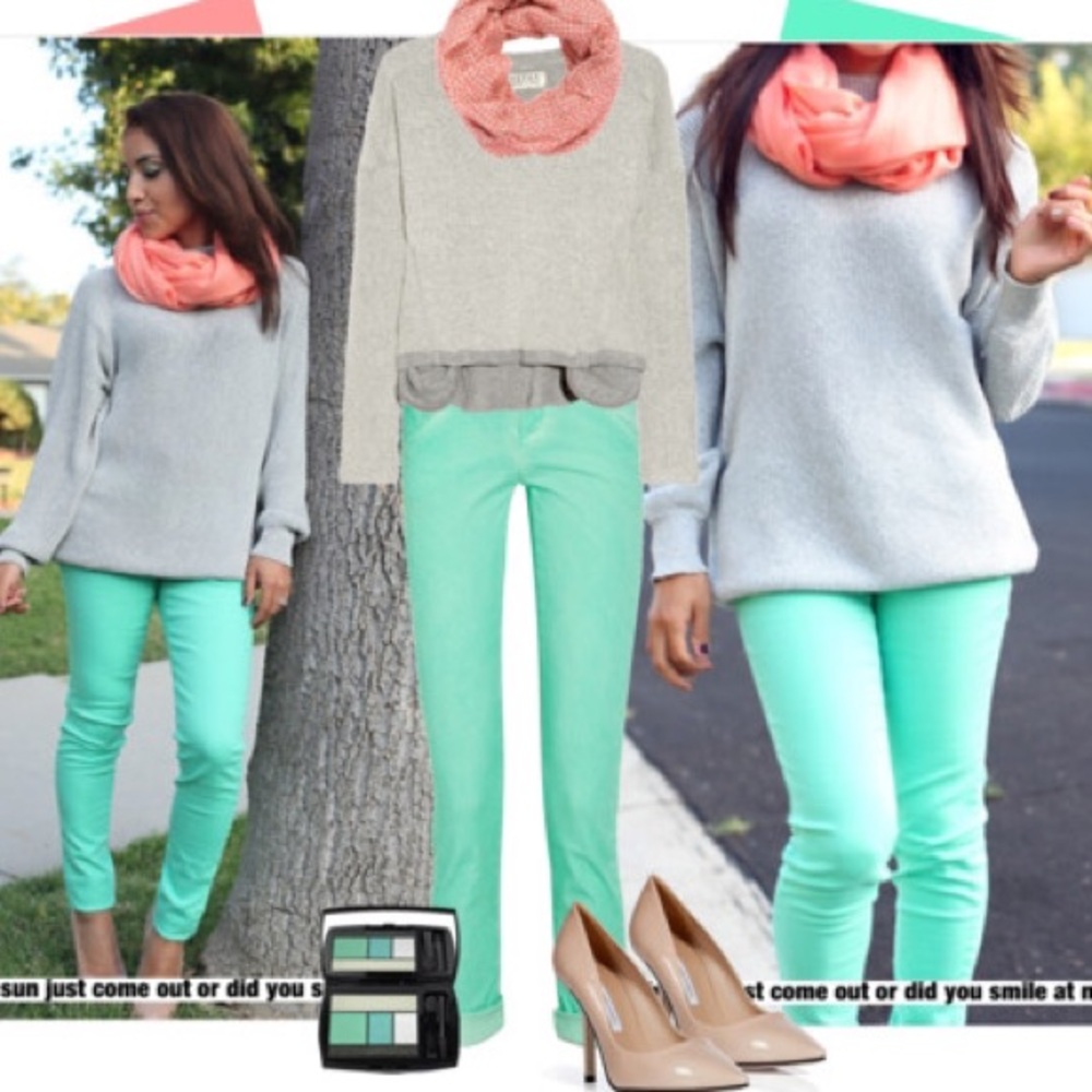 Mint color jeans size 0 .