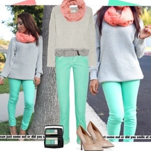 Mint color jeans size 0 .