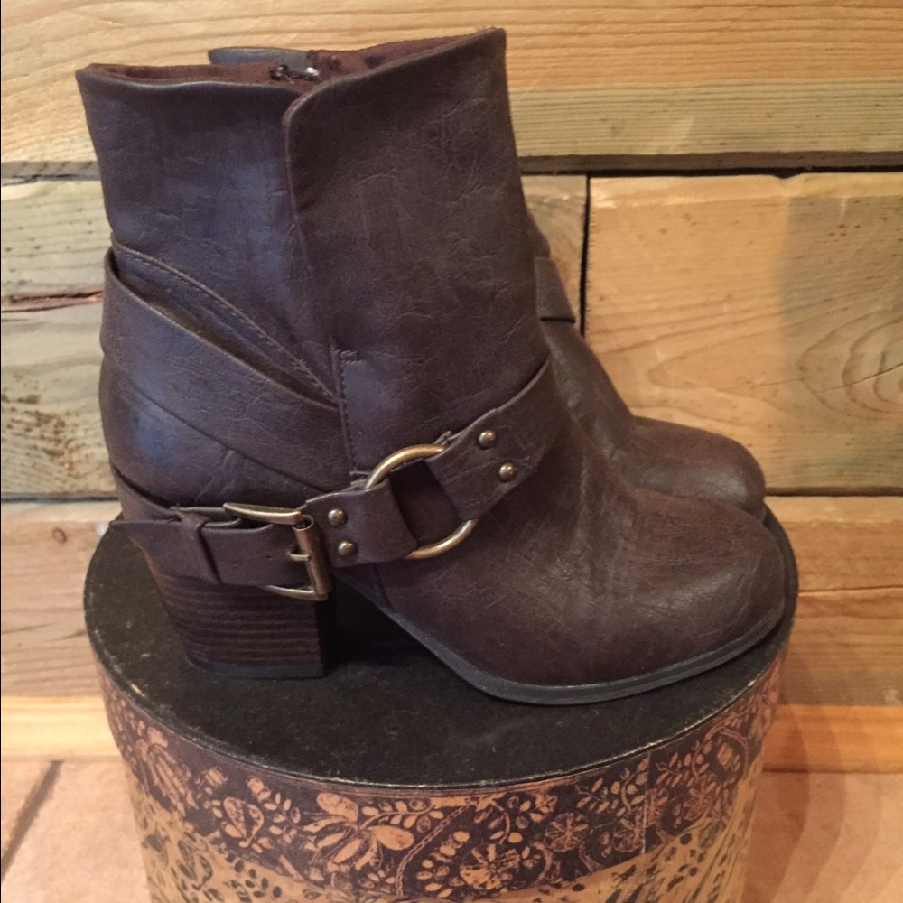 Charlotte rouse ankle booties