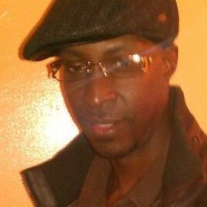 Meet your Posher, Derrick