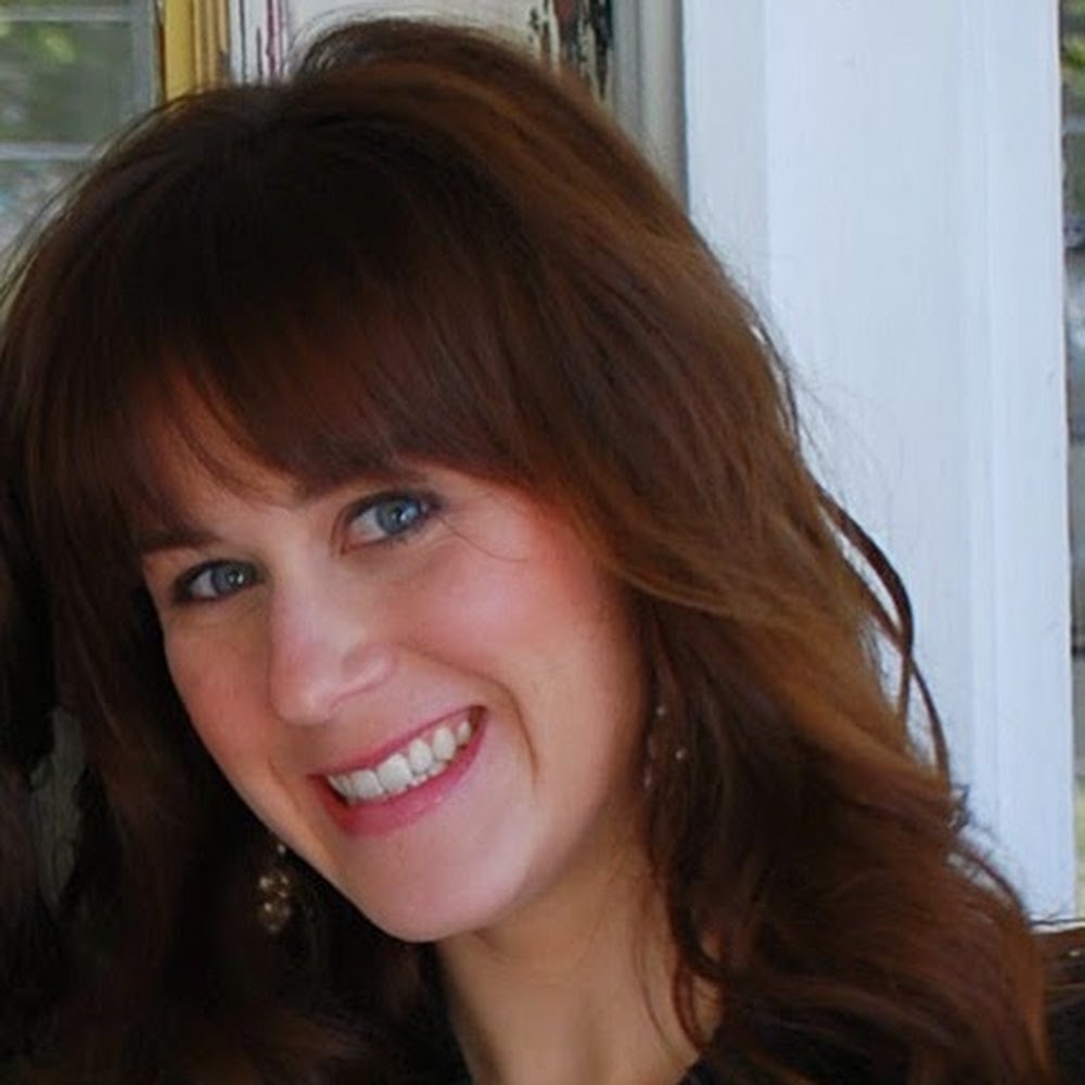 Meet your Posher, Louise