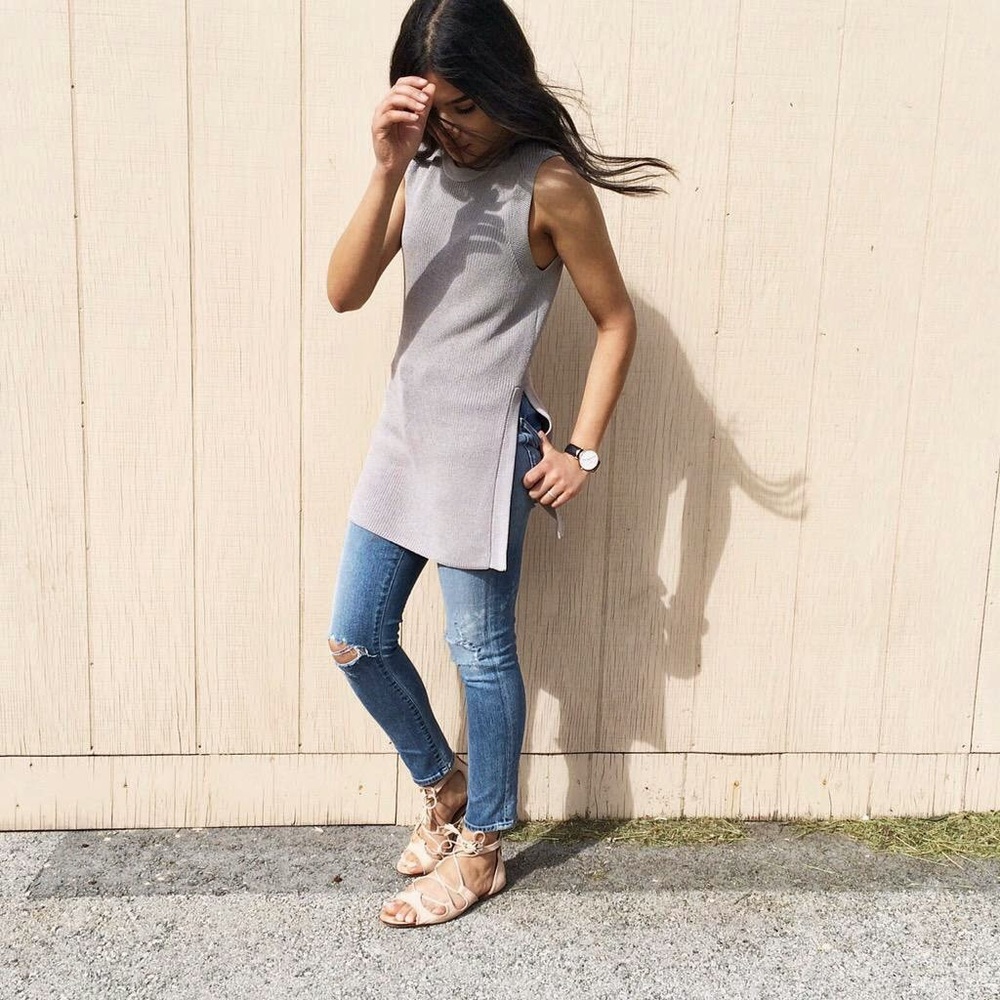 Aritzia (Wilfred) Knit Sweater