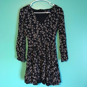 Francesca's Blue Floral Print Long Sleeve Dress