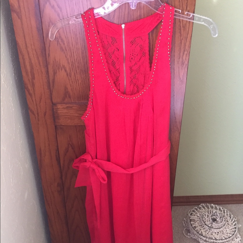 Red party dress