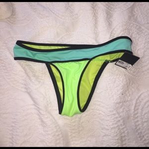 VS bikini bottom XS NWT
