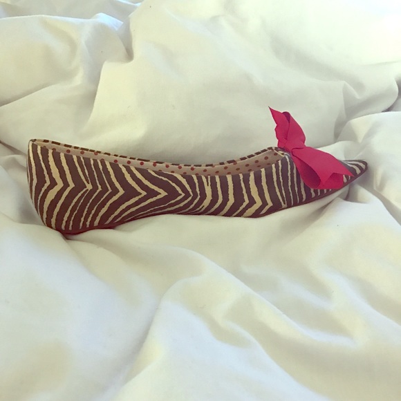 Aldo zebra print flats - Picture 2 of 3