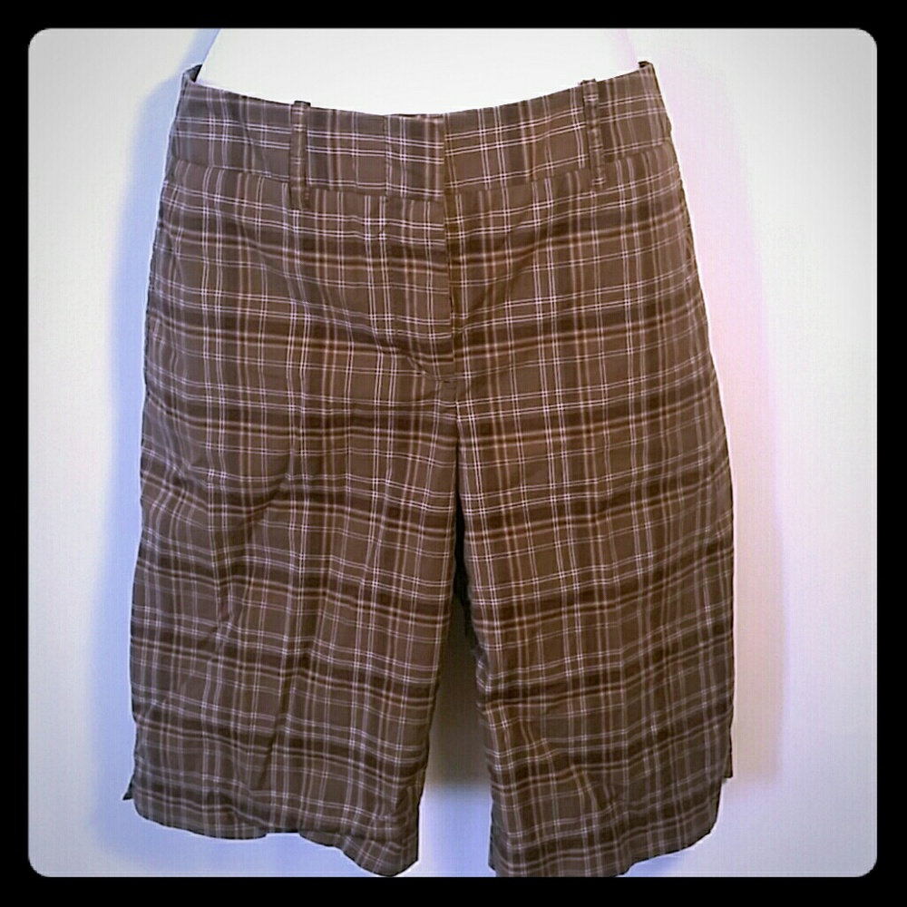 BCBG women short