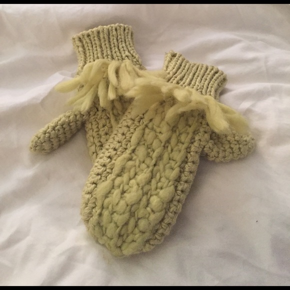 Anthropologie Mittens - Picture 2 of 7