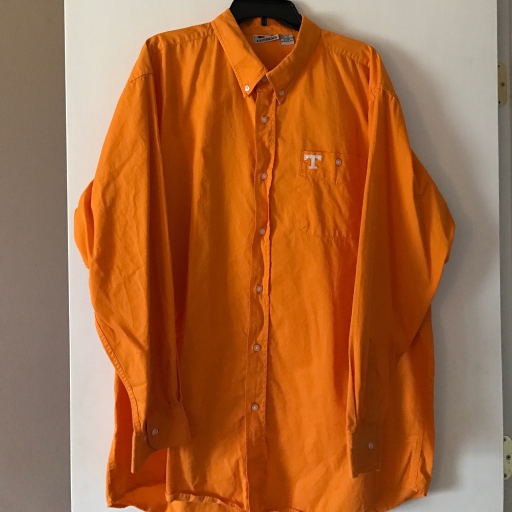 Men's UT Vols button up shirt