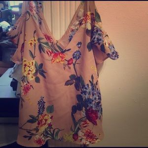 Cute floral top