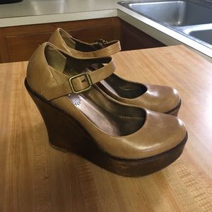 Aldo Beige Wooden Wedges Mary-Jane Style