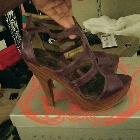 Purple Sandals - Picture 2 of 4
