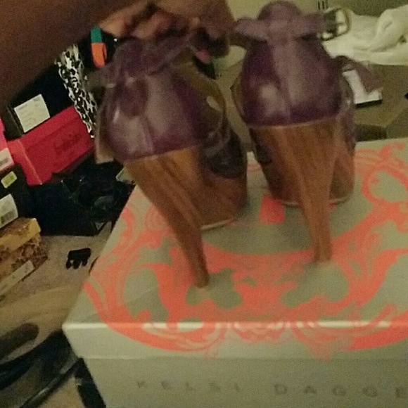 Purple Sandals - Picture 3 of 4