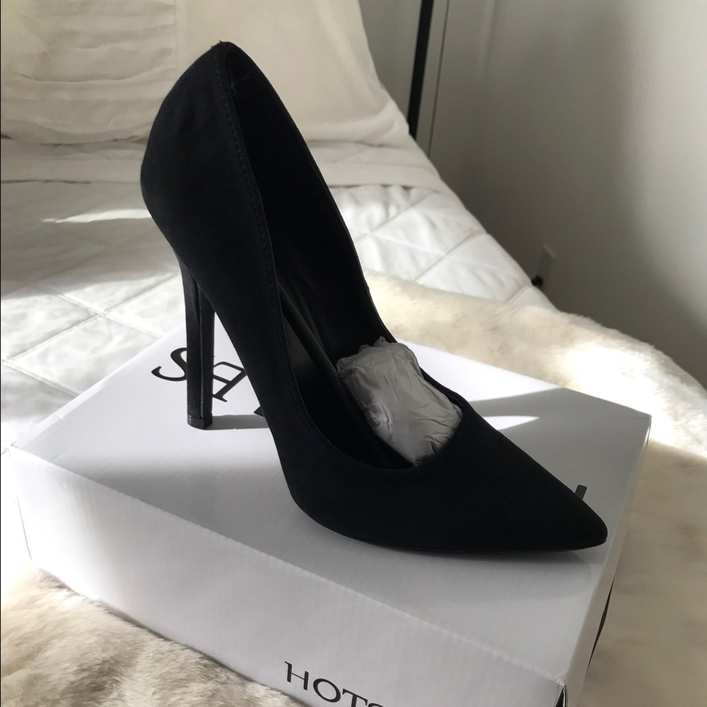 Hotsoles Black Pumps Size 8