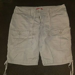 Unionbay khaki shorts size 11