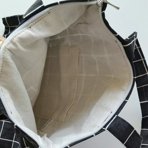 Grid Canvas Bag - Black & White - Picture 2 of 4