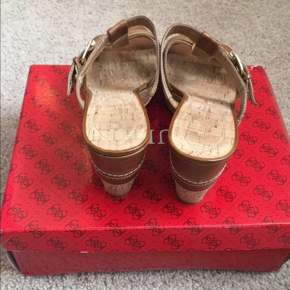 GUESS Wedges - Picture 2 of 4