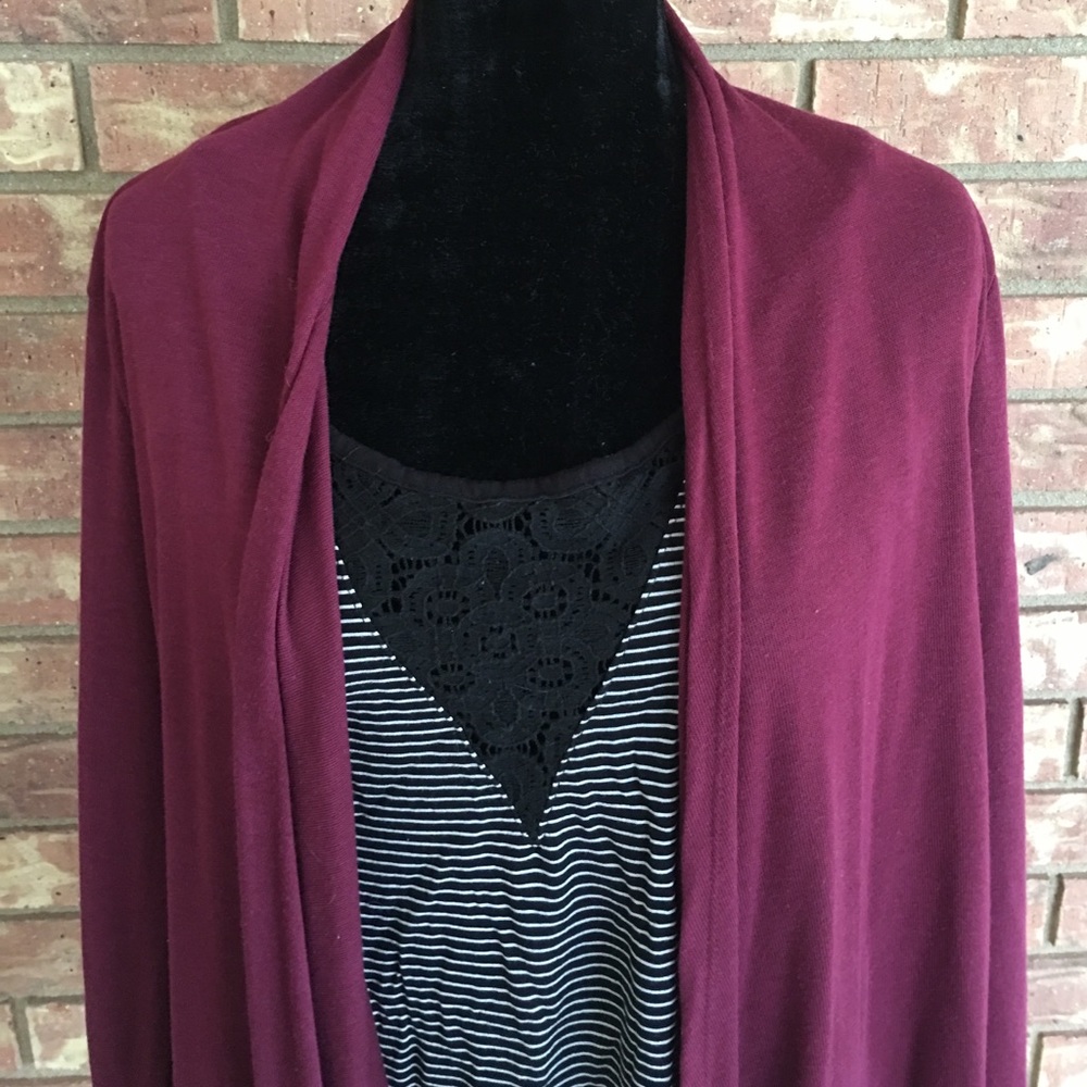 Maroon Cardigan - Picture 2 of 2