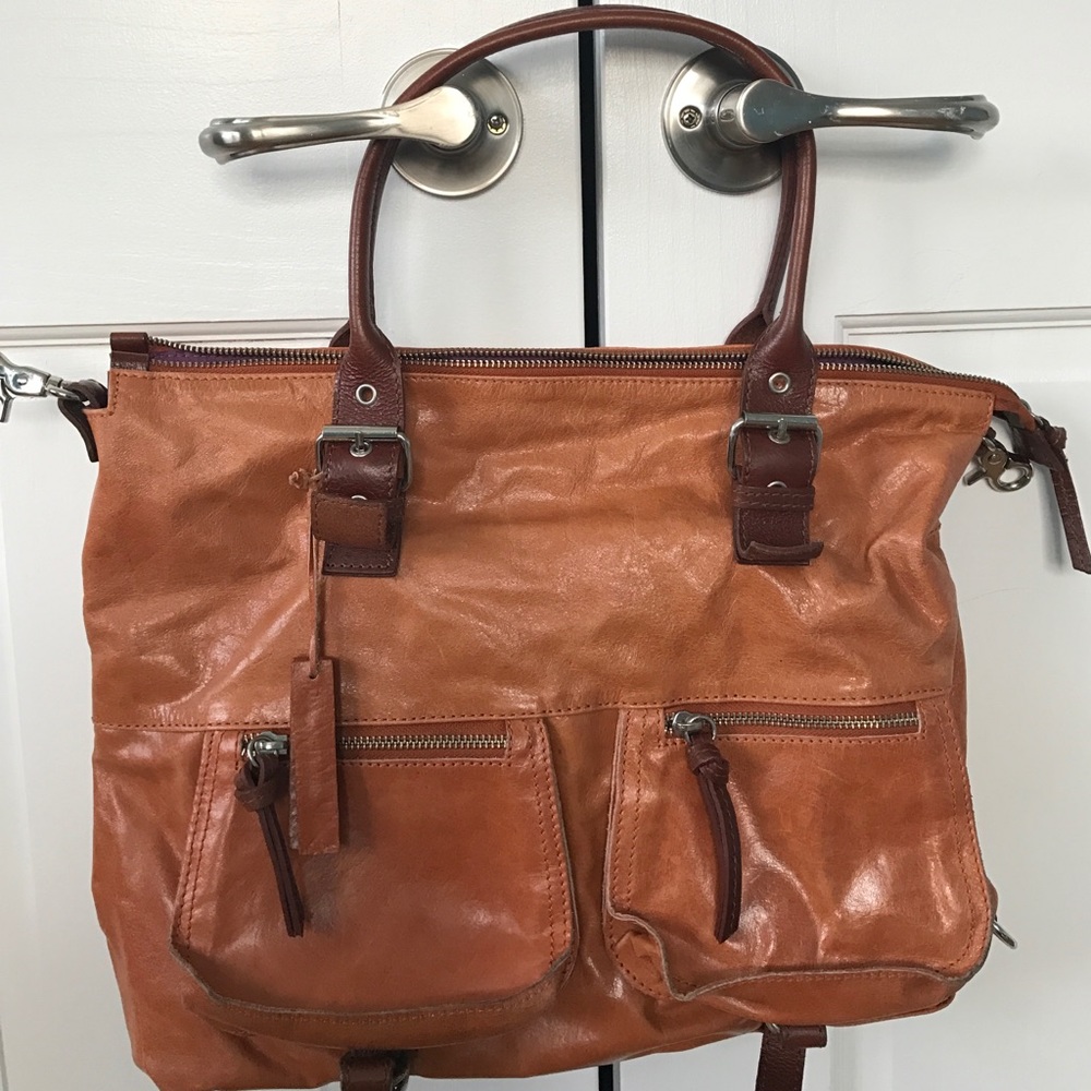 Tano shoulder bag