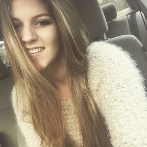 Meet your Posher, Carlee