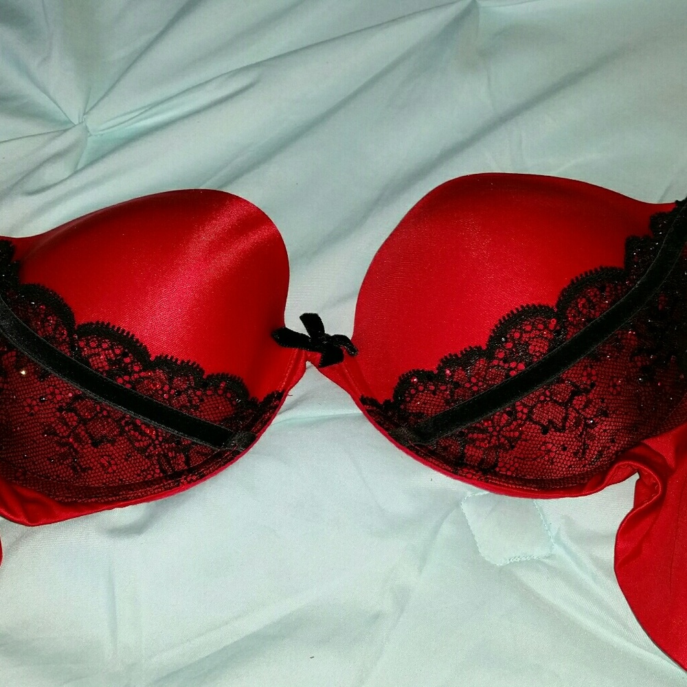 Victoria secret bra