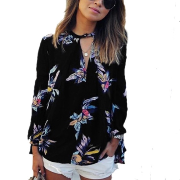 Last 1! 5🌟rated🎉HP💕Floral Chiffon Choker Blouse - Picture 4 of 8