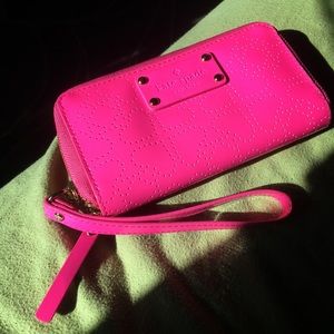 NWT kate spade Jazzy Metro Spade Wristlet Wallet