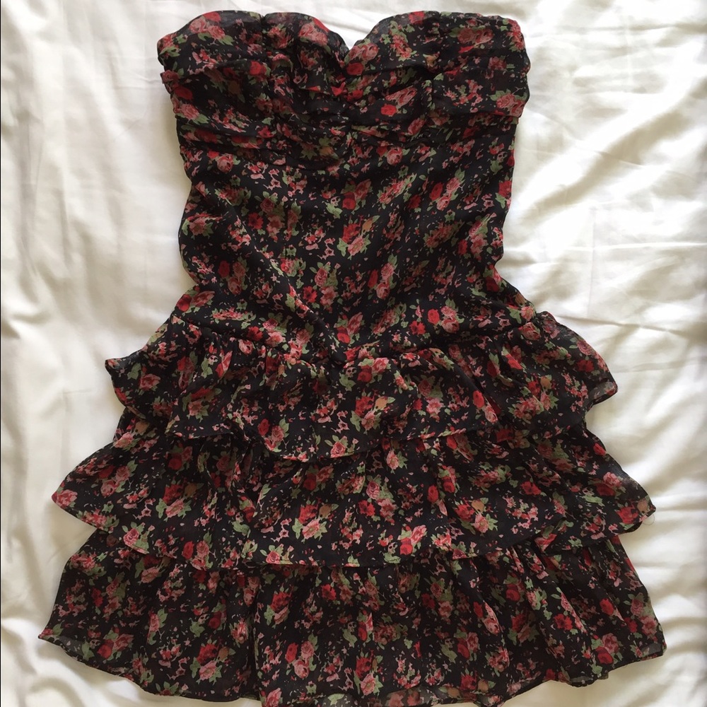 Express Romantic Red Floral Print Dress in Black