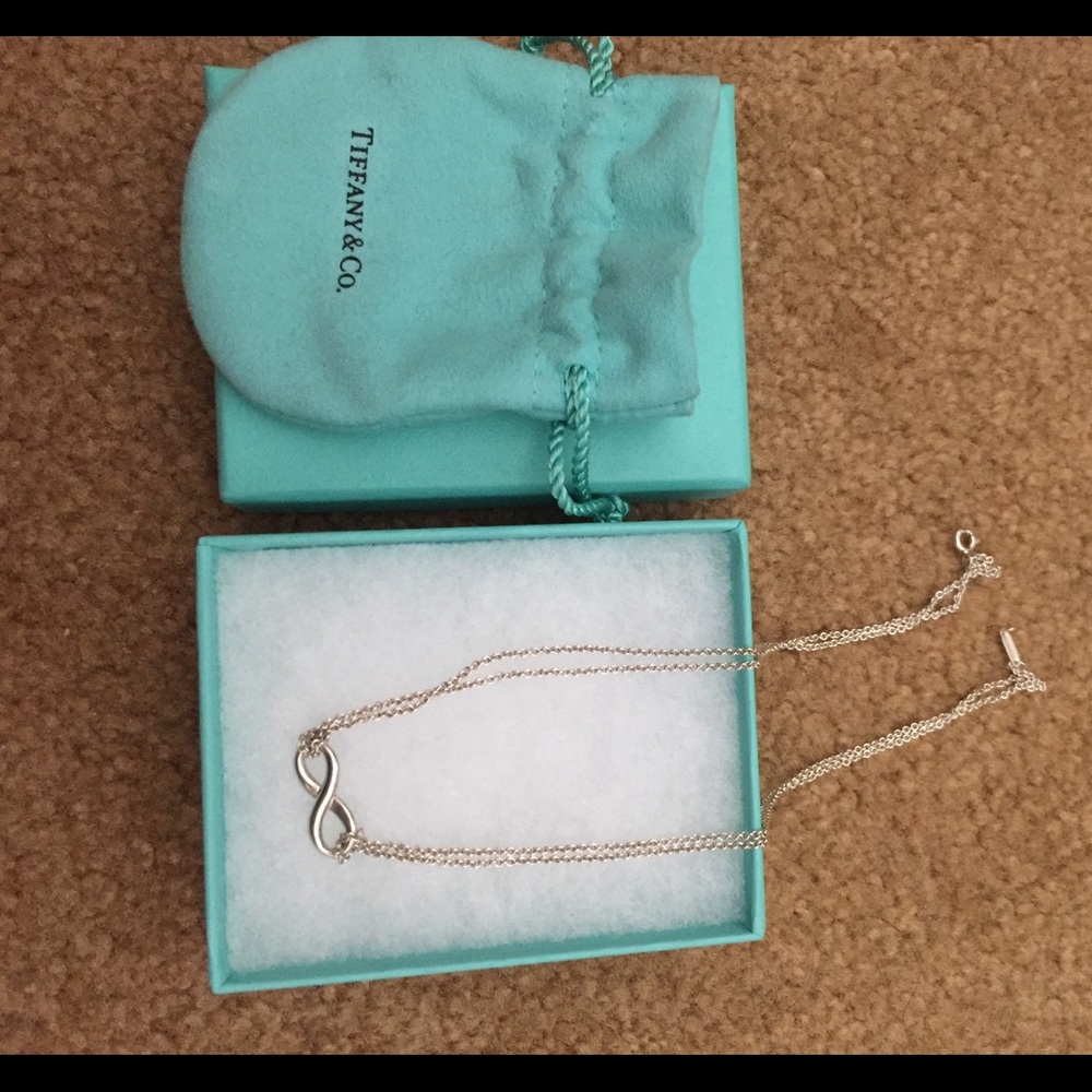 Authentic Tiffany & Co infinity pendant