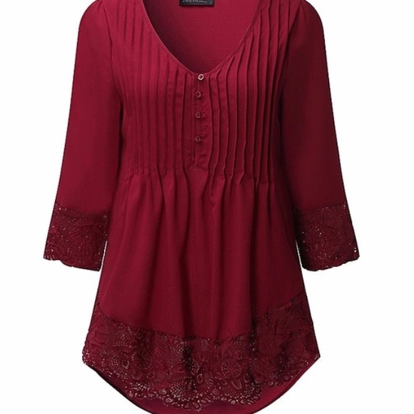 Moving sale! ❤️Burgundy Lace Trim Boho Blouse - Picture 2 of 6