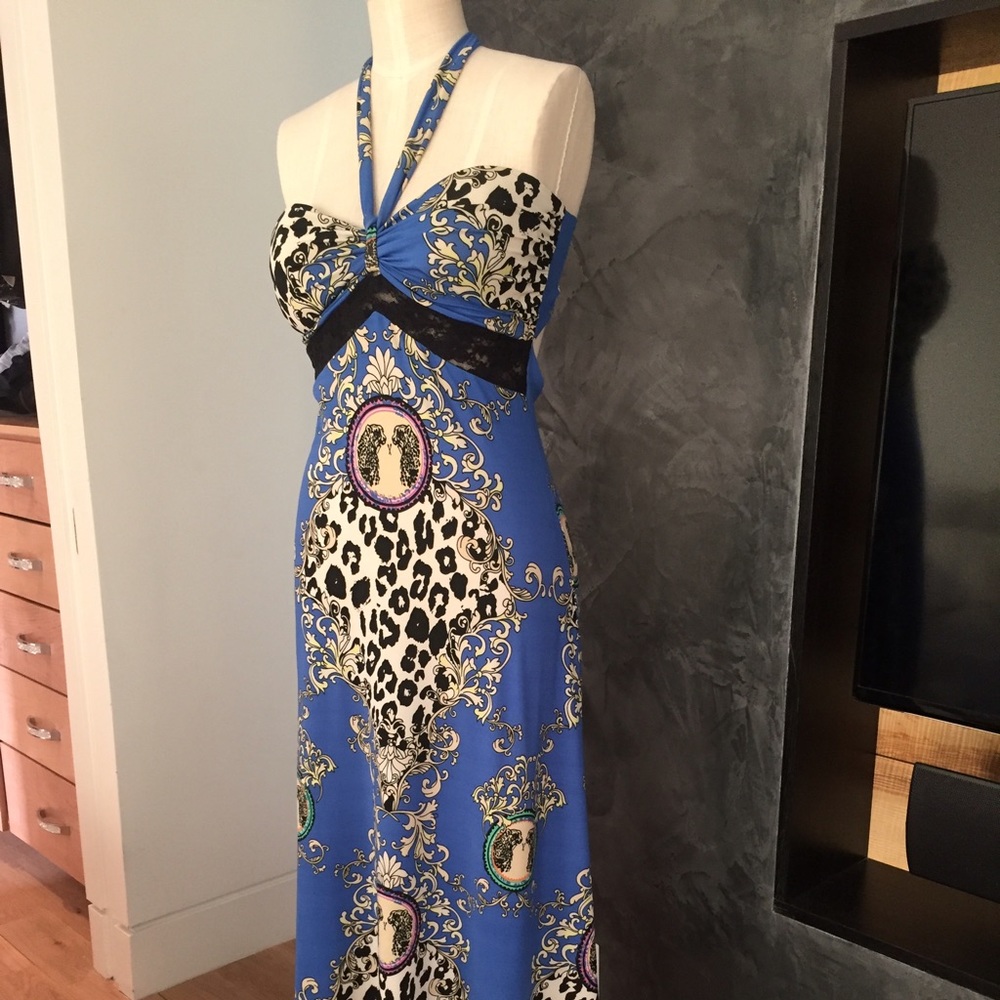 Maxi dress great for summer !