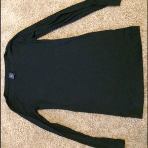 Gap Maternity Size Small Black Boatneck Shirt