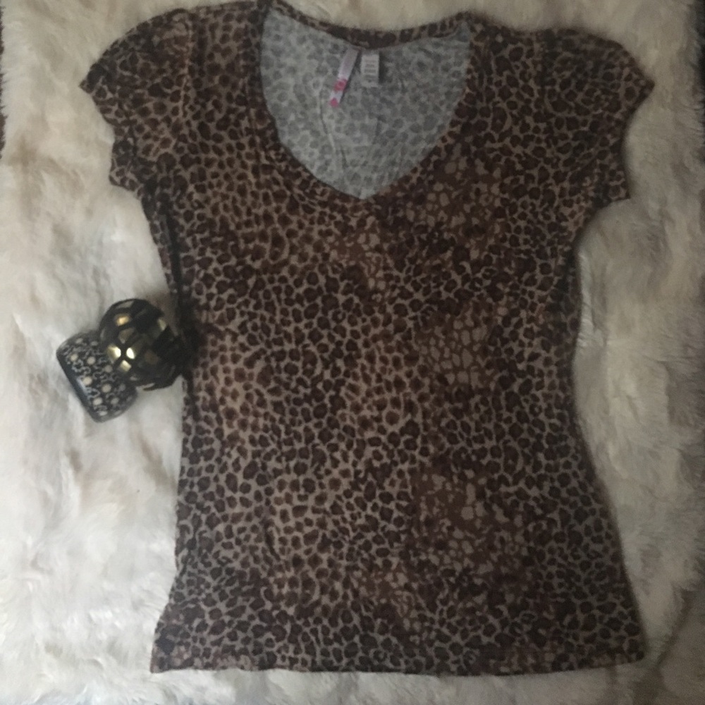 Cute cap sleeve tee